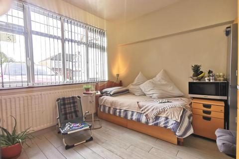 1 bedroom flat to rent, 35 Kenton Park Road, Harrow HA3
