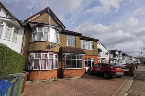 1 bedroom flat to rent, 35 Kenton Park Road, Harrow HA3