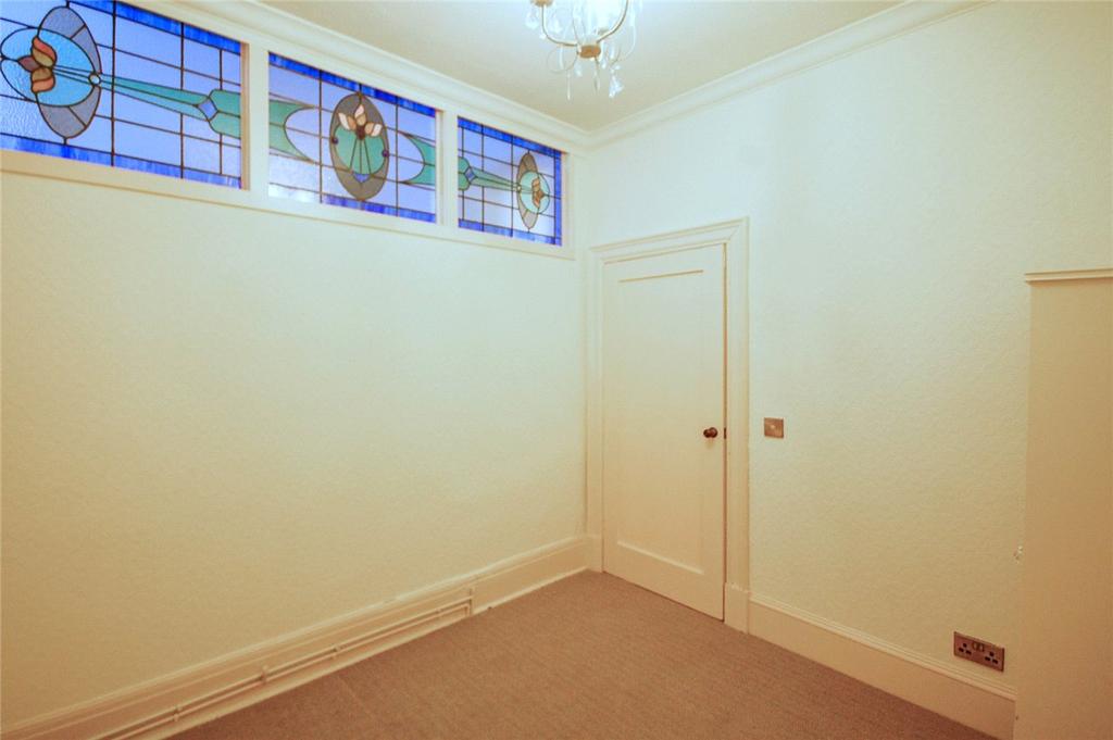 Bedroom/Office