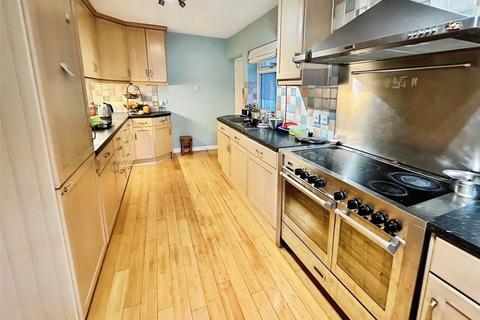 3 bedroom semi-detached house for sale, Chatsworth Avenue, Winnersh, Wokingham