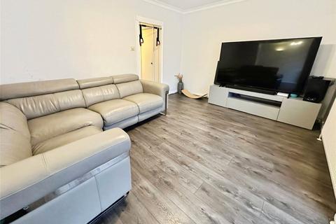 3 bedroom semi-detached house for sale, Chatsworth Avenue, Winnersh, Wokingham