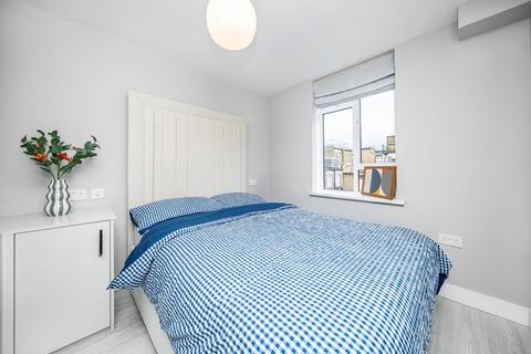 undefined, Upper Street, London N1