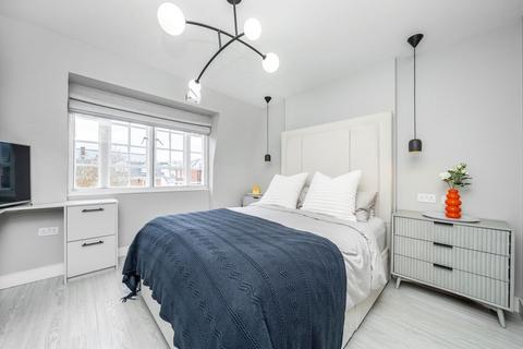 undefined, Upper Street, London N1