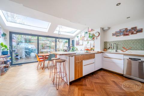 undefined, The Street, Wrecclesham, Farnham, Surrey, GU10