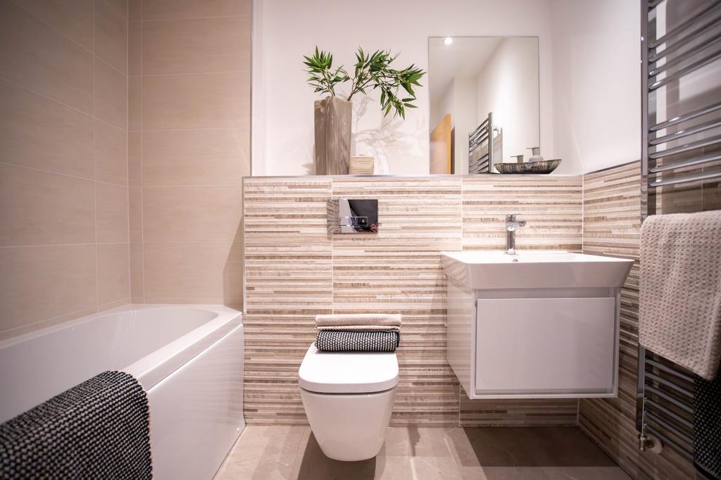 Plot 32