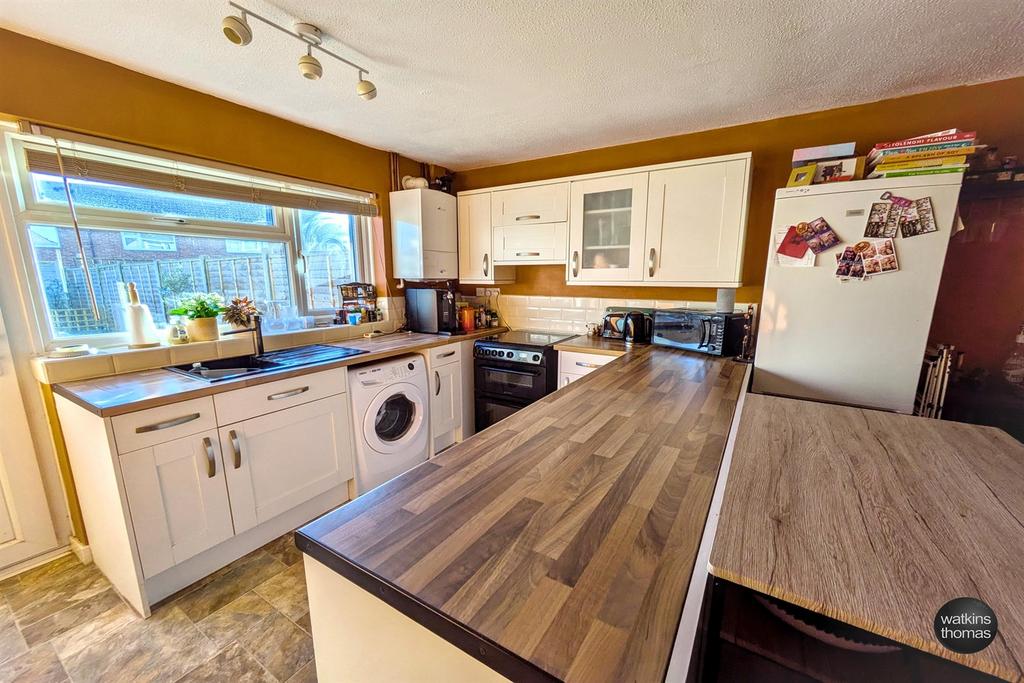 Kitchen/Breakfast Ro