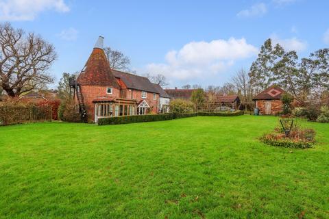 4 bedroom detached house for sale, Merriments Lane, Hurst Green, Etchingham, TN19