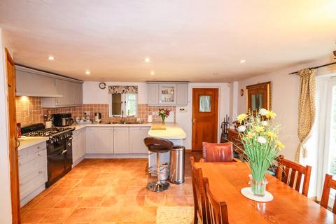4 bedroom detached house for sale, Merriments Lane, Hurst Green, Etchingham, TN19