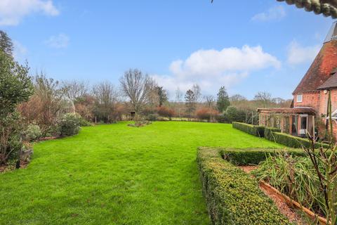 4 bedroom detached house for sale, Merriments Lane, Hurst Green, Etchingham, TN19