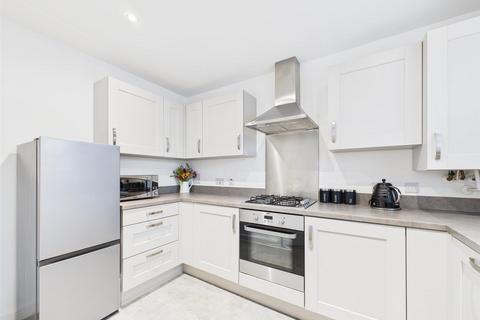 2 bedroom semi-detached house for sale, Windmill Avenue, North Shields