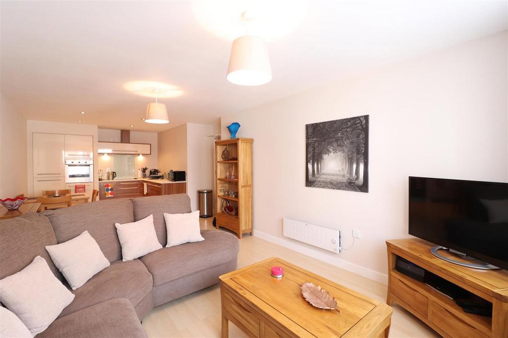 Photo 01