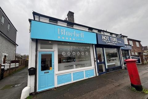 Retail property (high street) to rent, 620-624 Limpsfield Rd Warlingham CR6 9DS