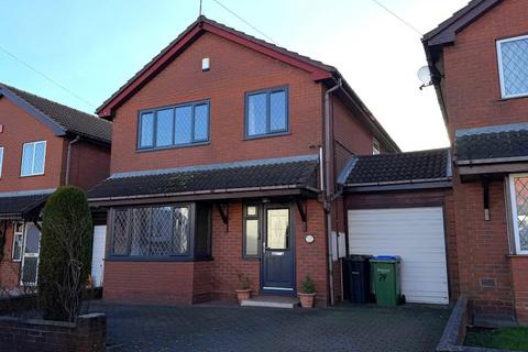 4 bedroom detached house to rent, Century Road, Oldbury B69