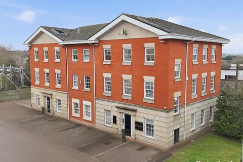 2 bedroom apartment for sale, Station Court, Radford Way, CM12