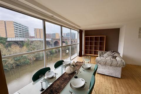 2 bedroom apartment for sale, The Mill, South Hall Street, Salford