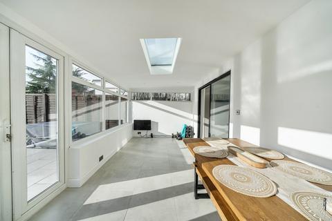 3 bedroom end of terrace house for sale, Friars Way, Hampshire SO18