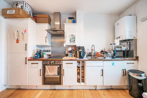 1 bedroom flat to rent, Tower Bridge Road, Southwark, SE1