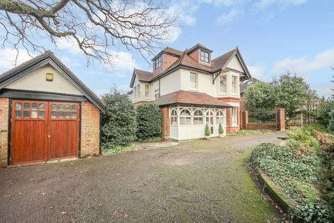 6 bedroom detached house for sale, Thorold Road, Southampton SO18