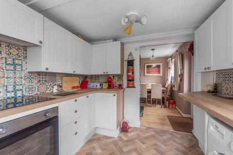 3 bedroom end of terrace house for sale, Hill-View, Defford, WR8
