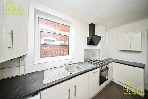4 bedroom terraced house to rent, Grasmere Street, Leicester, Leicestershire