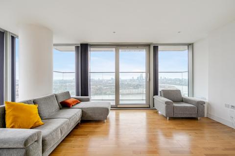 2 bedroom flat for sale, Marsh Wall London E14
