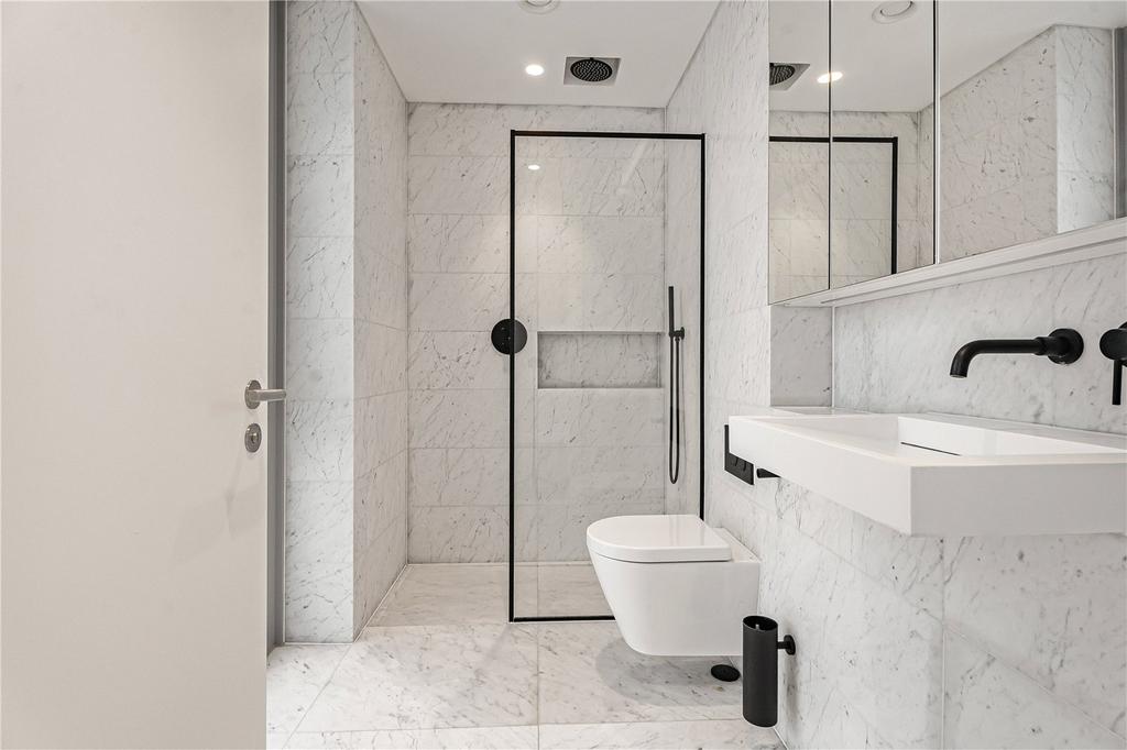 Ensuite