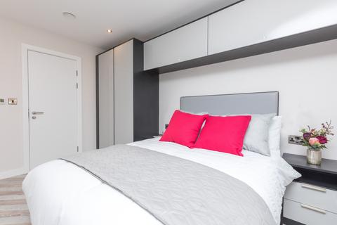 2 bedroom apartment to rent, Great Western Street, Manchester M14