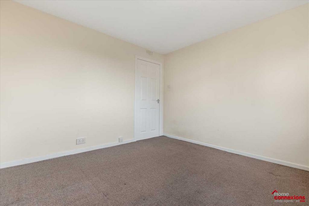 Bedroom Two (2)