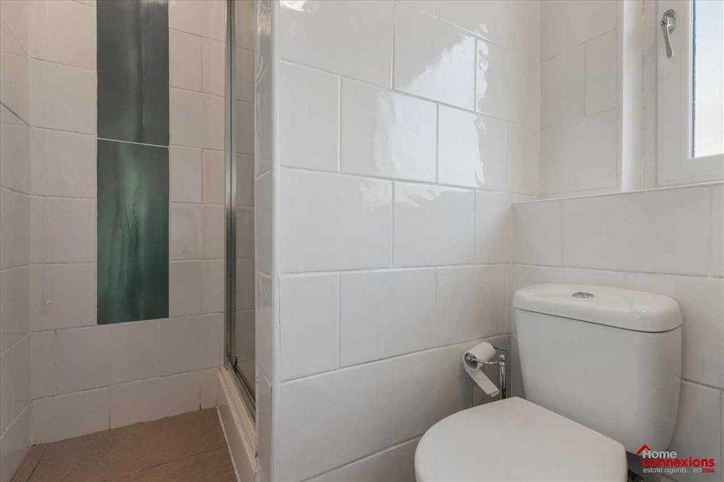 Bathroom - Showing