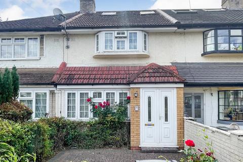 3 bedroom terraced house for sale, Swan Close, Feltham, Greater London, TW13