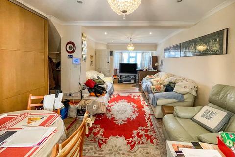 3 bedroom terraced house for sale, Swan Close, Feltham, Greater London, TW13