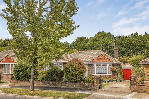 2 bedroom detached bungalow for sale, Coombe Farm Avenue, Fareham PO16