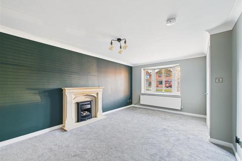 3 bedroom detached house for sale, Nursery Court, Brough