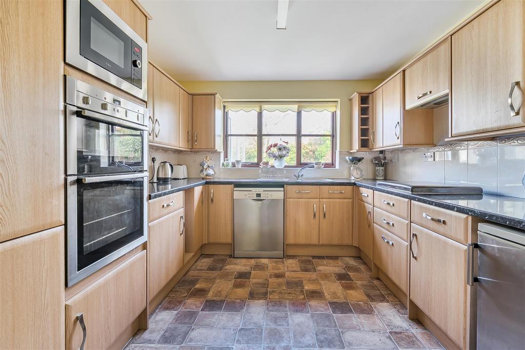 Penbar Kitchen.jpg