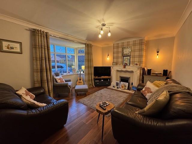 Cosgrove front room 1.jpg