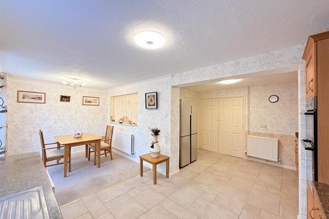 3 bedroom semi-detached house for sale, St. Clair Close, Clacton-On-Sea CO15