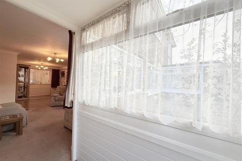 3 bedroom semi-detached house for sale, St. Clair Close, Clacton-On-Sea CO15