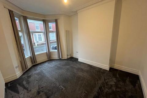 3 bedroom house to rent, Myrtle Avenue, Blackpool, Lancashire