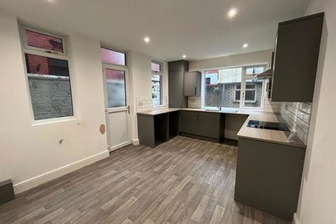 3 bedroom house to rent, Myrtle Avenue, Blackpool, Lancashire