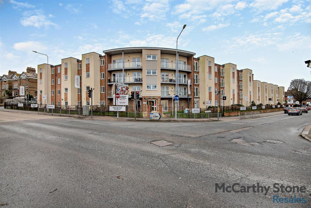 8633067-exterior02-800.jpg