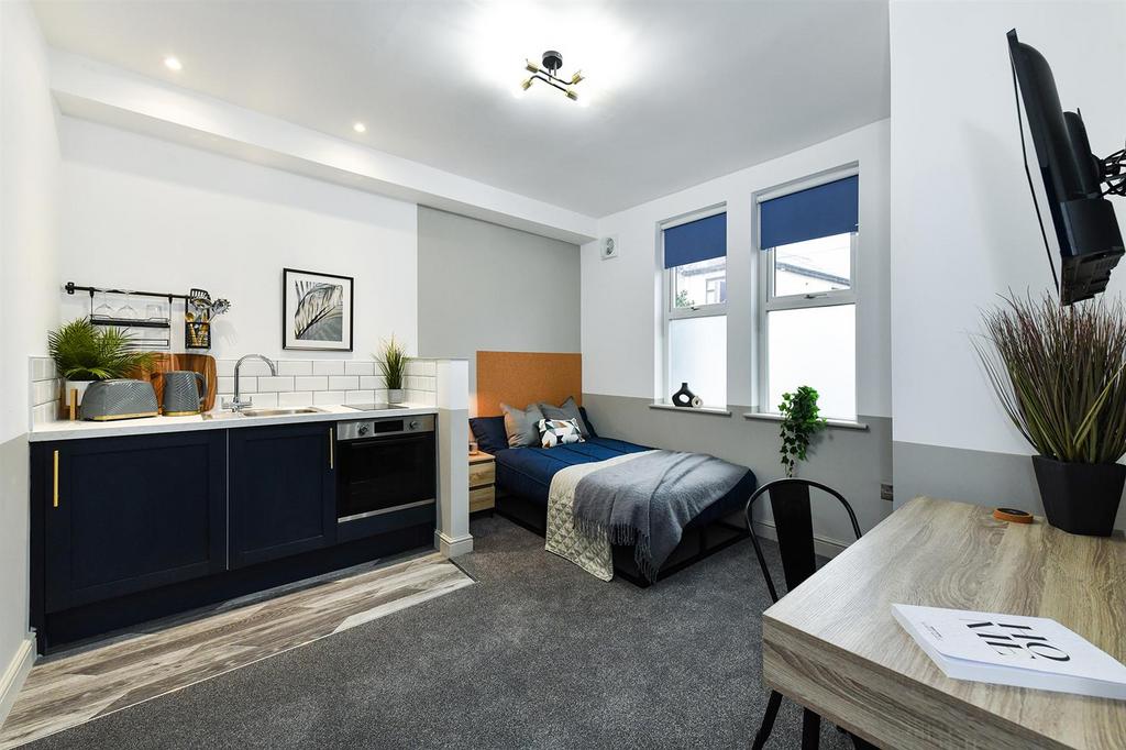 21crownst-104.jpg