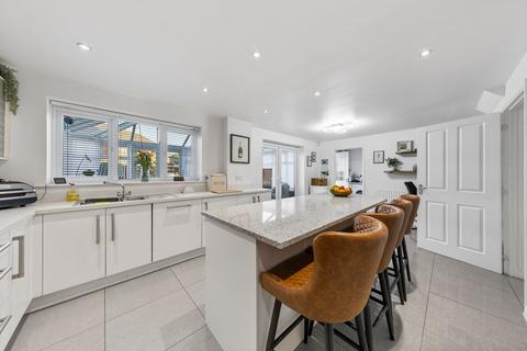 4 bedroom detached house for sale, Wade Avenue, Warrington, WA4