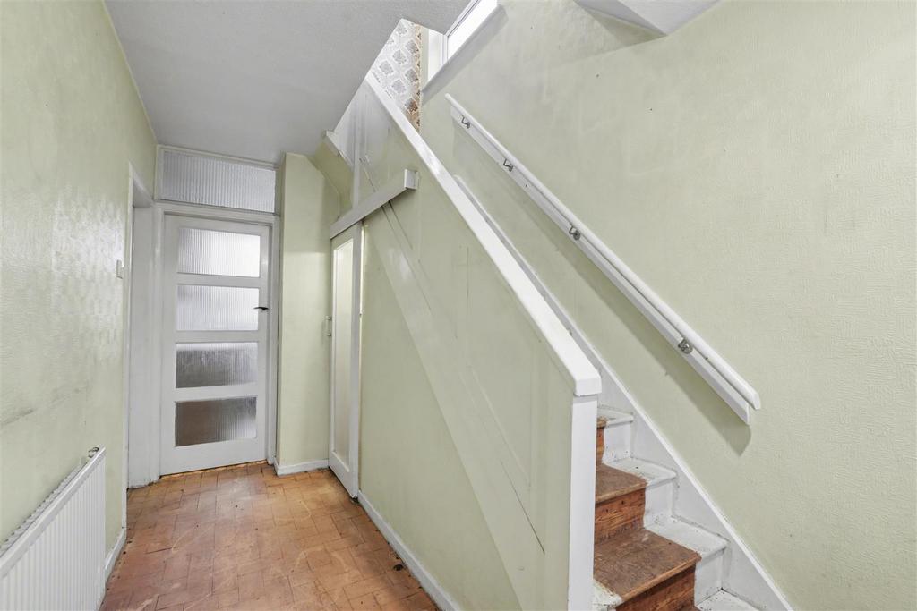 Hallway 2.jpeg