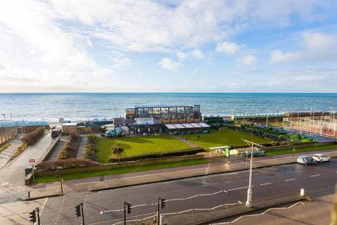 1 bedroom flat for sale, Kingsway, Girton House, BN3
