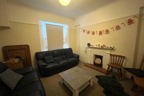 4 bedroom house to rent, Budock Terrace, Falmouth