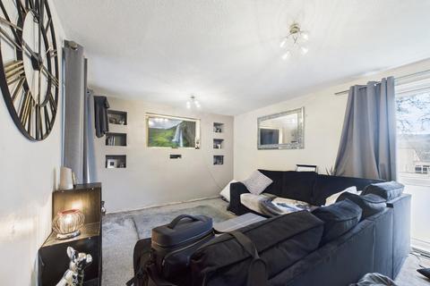 undefined, Frizley Gardens, Bradford