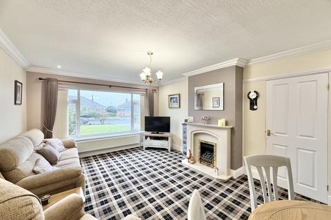 2 bedroom bungalow for sale, Glebelands Close, Garforth