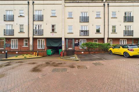 Midland Mews, Bristol, BS2