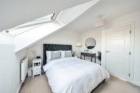 3 bedroom semi-detached house for sale, Waterton Close, Methley, Leeds