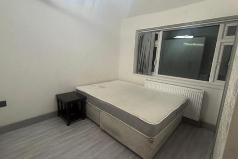 House share to rent, Upton Court Road,  Slough, SL3